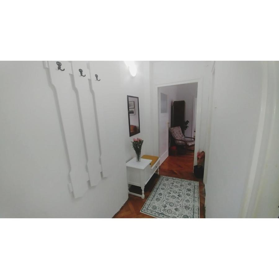 Kennedy Apartman *